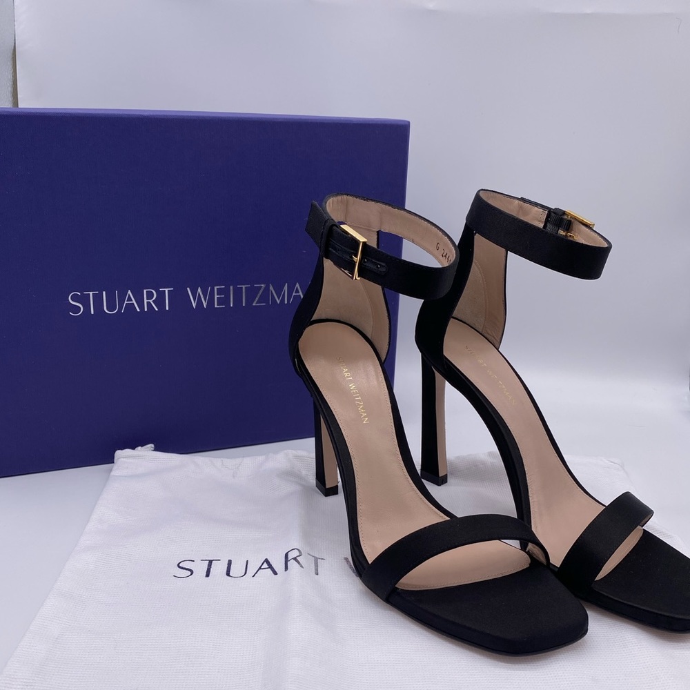 Stuart Weitzman heel Size 7.5